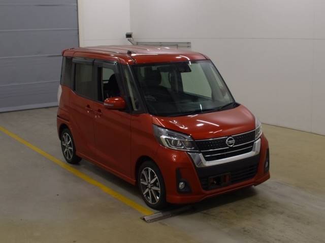 3013 NISSAN DAYZ ROOX B21A 2018 г. (NAA Tokyo)